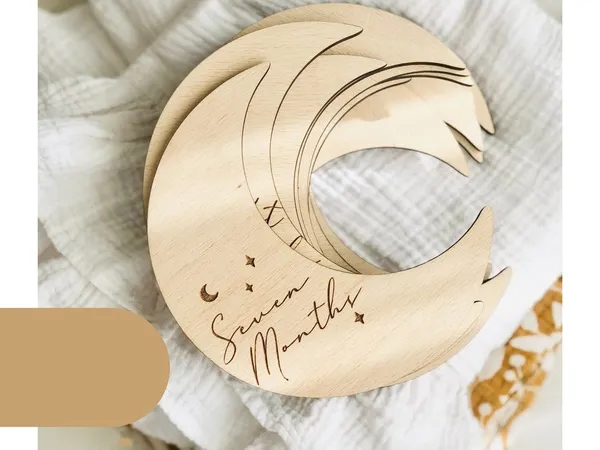 Beige_Wooden_Baby_Birth_Milestone_Moon_Cards_Baby
