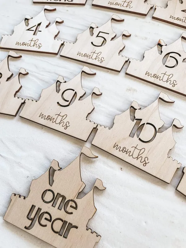 Beige_Pieces_Wooden_Princess_Castle_Milestone_Cards_Baby