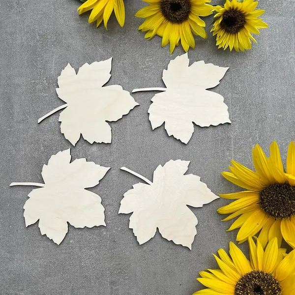Beige_Wooden_Thanksgiving_Table_Decor_Pumpkin_Shape_Place_Cards_Diy_And_Craft