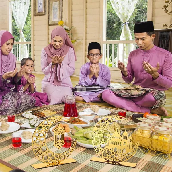 Beige_Moon_Shape_Wooden_Ramadan_Diy_Art_Craft_Table_Base_X_Diy_And_Craft