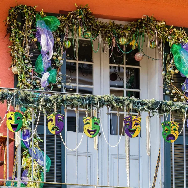 Beige_Wooden_Mardi_Gras_Mask_Ornaments_To_Paint_Diy_And_Craft