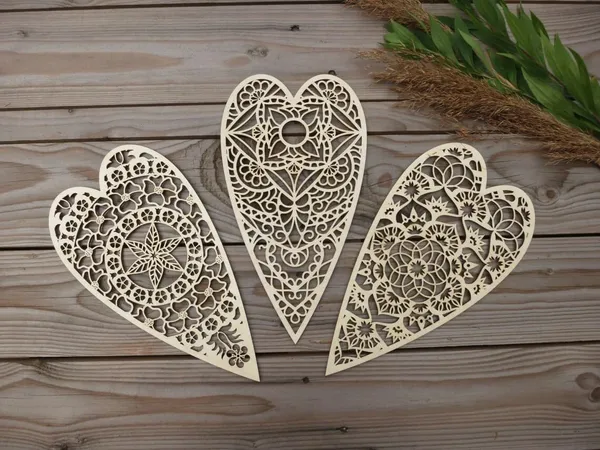 Beige_Wooden_Heart_Mandala_Wall_Ornaments_Home_Decor