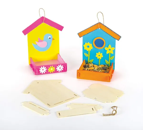 Beige_Wooden_Bird_Feeder_Kits_Kids