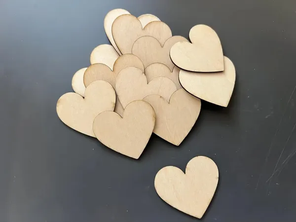 Beige_Blank_Wooden_Hearts_Craft_Shapes_Diy_And_Craft