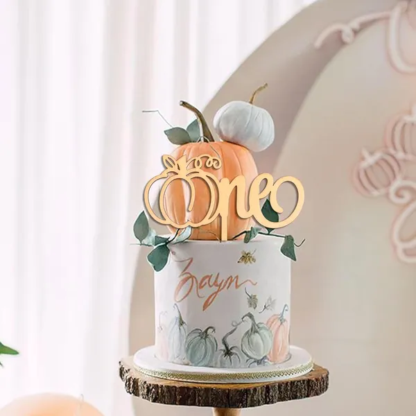 Beige_Little_Pumpkin_Wooden_Cake_Topper_General