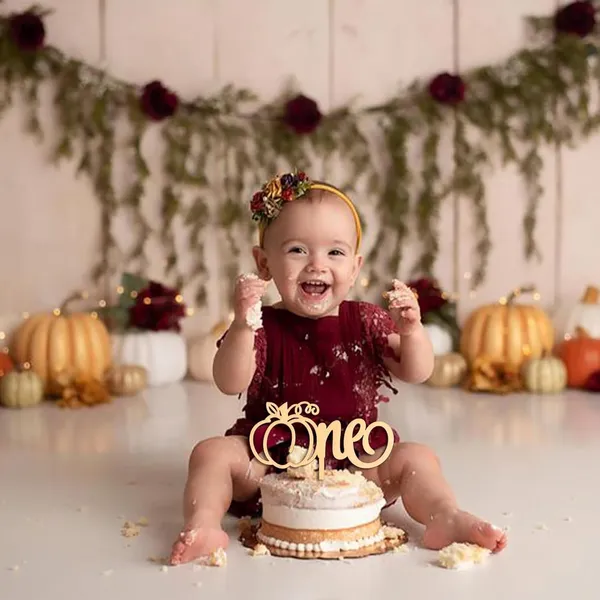 Beige_Little_Pumpkin_Wooden_Cake_Topper_General