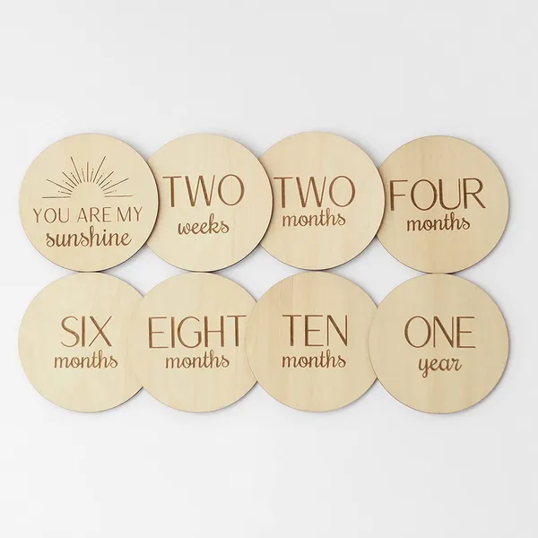 Beige_Pcs_Wooden_Baby_Monthly_Milestone_Cards_And_Silicone_Sun_Teether_Gift_Set_Baby