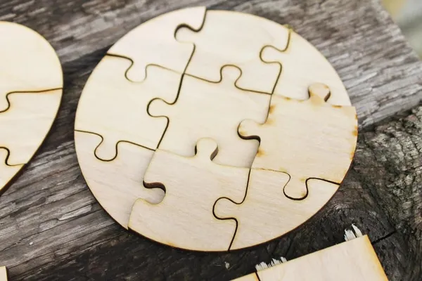 Beige_Wooden_Puzzle_Blanks_Diy_Kids_Puzzle_Unfinished_Wood_Puzzles_Kids
