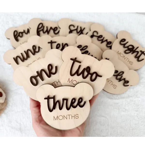 Beige_Baby_Monthly_Milestone_Wooden_Photo_Props_Months_Plaques_Baby