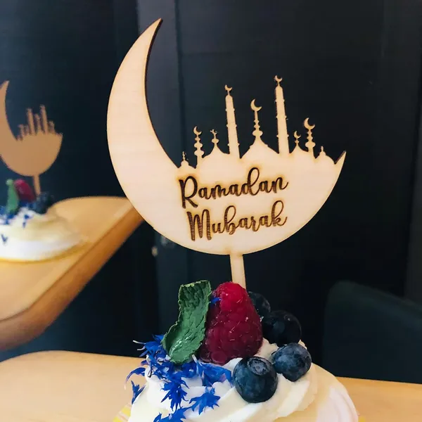 Beige_Wooden_Ramadan_Cake_Topper_Diy_And_Craft