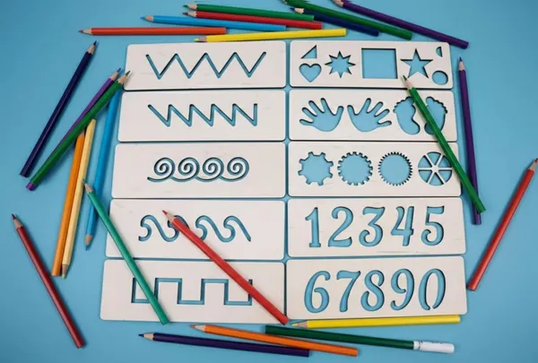 Beige_Montessori_Wooden_Tracing_Board_Kids