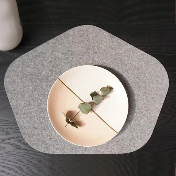Grey_Felt_Placemat_X_Cm_General