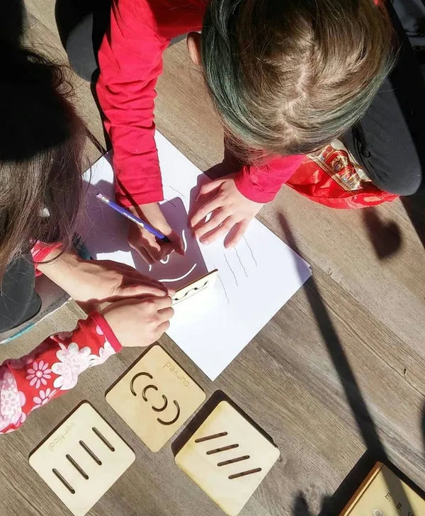 Beige_Montessori_Stencils_Tracing_Boards_Wooden_Learn_To_Write_Traditional_Handwriting_Activities_Board_Writing_Practice_Board_Kids