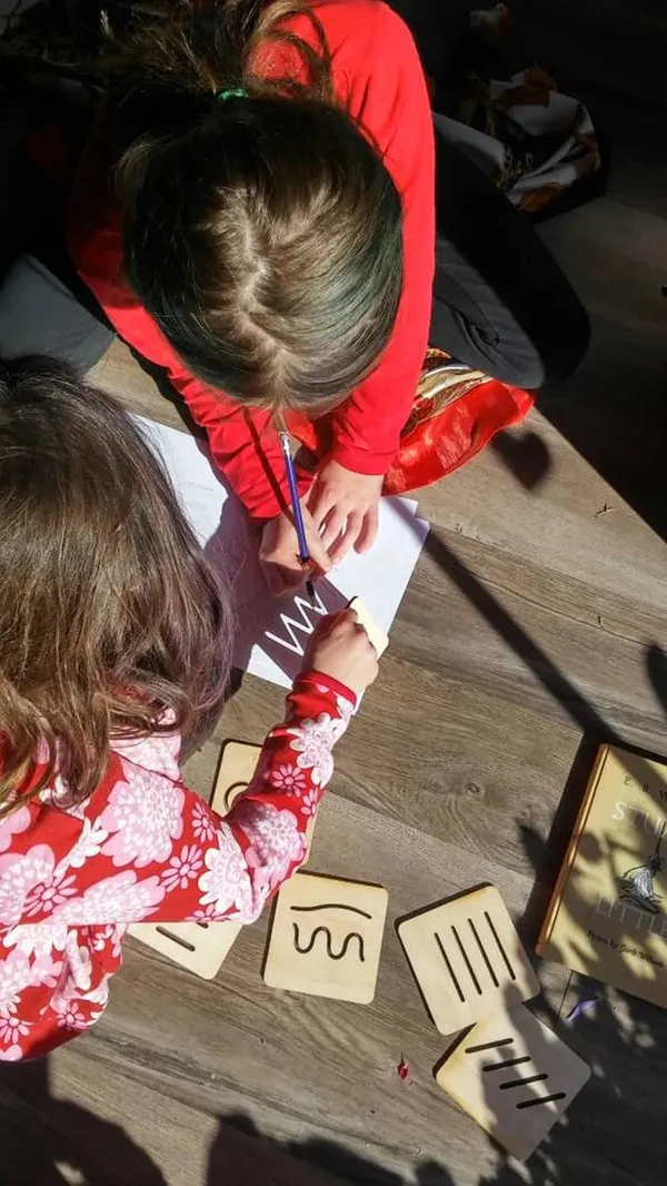Beige_Montessori_Stencils_Tracing_Boards_Wooden_Learn_To_Write_Traditional_Handwriting_Activities_Board_Writing_Practice_Board_Kids