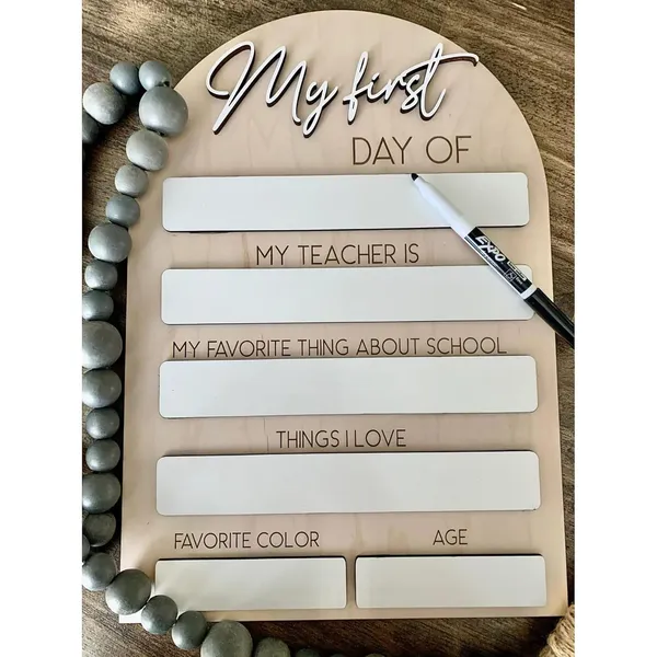 Beige_First_Day_School_Sign_Kids