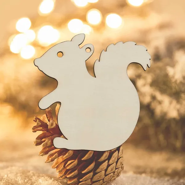 Beige_Animal_Wood_Diy_Crafts_Cutouts_Wooden_Squirrel_Shaped_Hanging_Ornaments_Diy_And_Craft