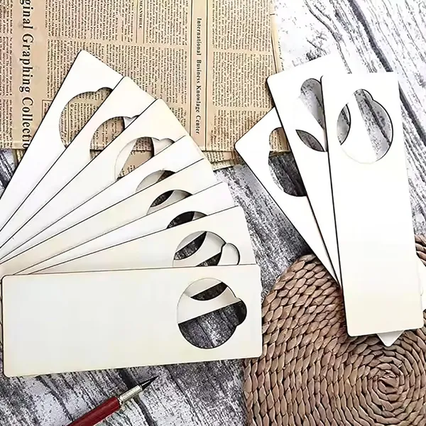 Beige_Wooden_Door_Knob_Hangers_Unfinished_Laser_Cut_Blank_Signs_Diy_And_Craft
