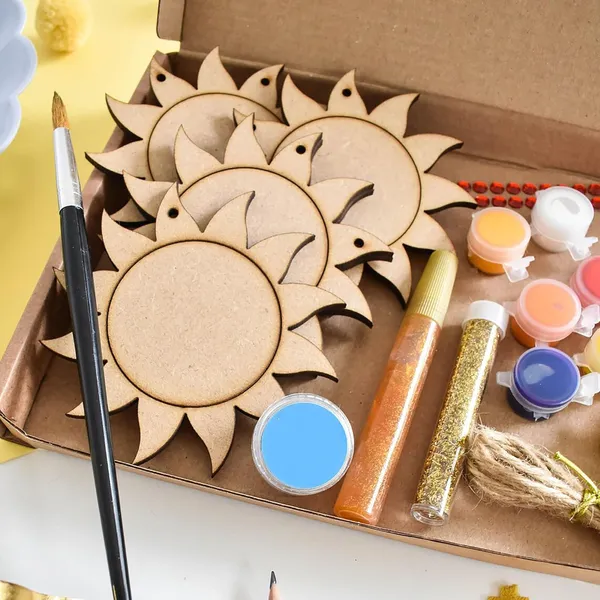 Beige_Sunshine_Bunting_Craft_Kit_Kids