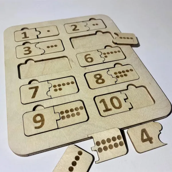 Beige_Wooden_Number_Puzzle_Kids