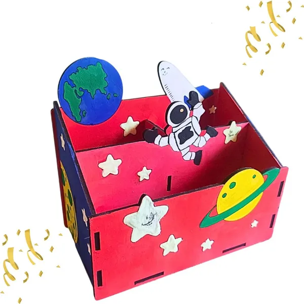 Beige_Wooden_Space_Themed_Pencil_Stand_Kids