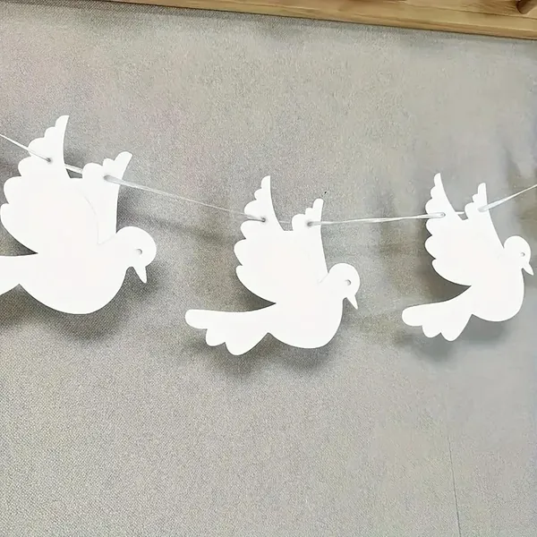 Grey_White_Dove_Garland_Home_Decor