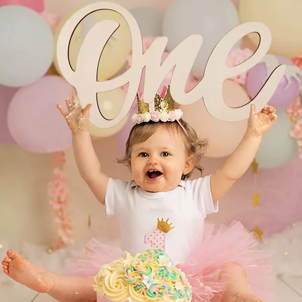 Beige_One_Wooden_Sign_One_Cutout_Letter_Baby