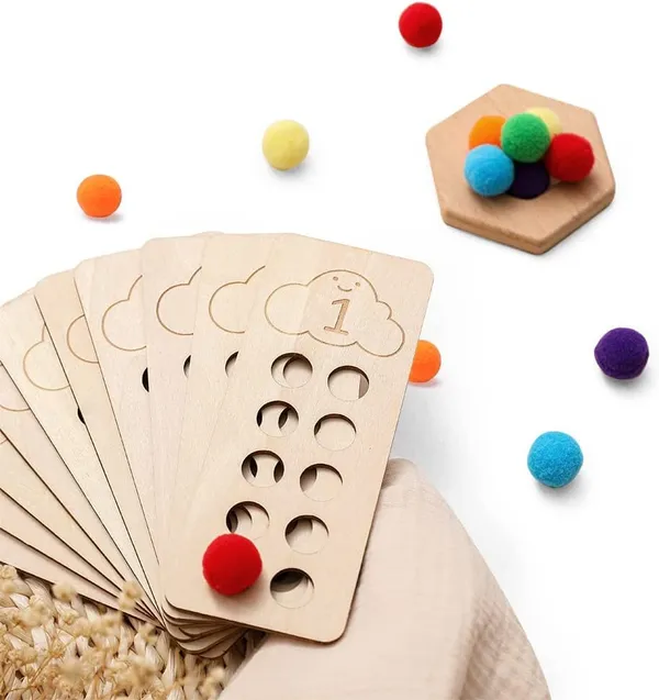 Beige_Wooden_Bead_Board_Game_Montessori_Toys_Kids