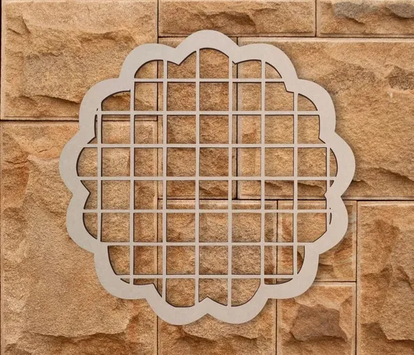 Beige_Wood_Round_Frame_Hatch_Lace_Home_Decor