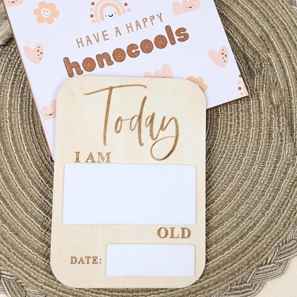 Beige_Wooden_Baby_Monthly_Milestone_Cards_Baby