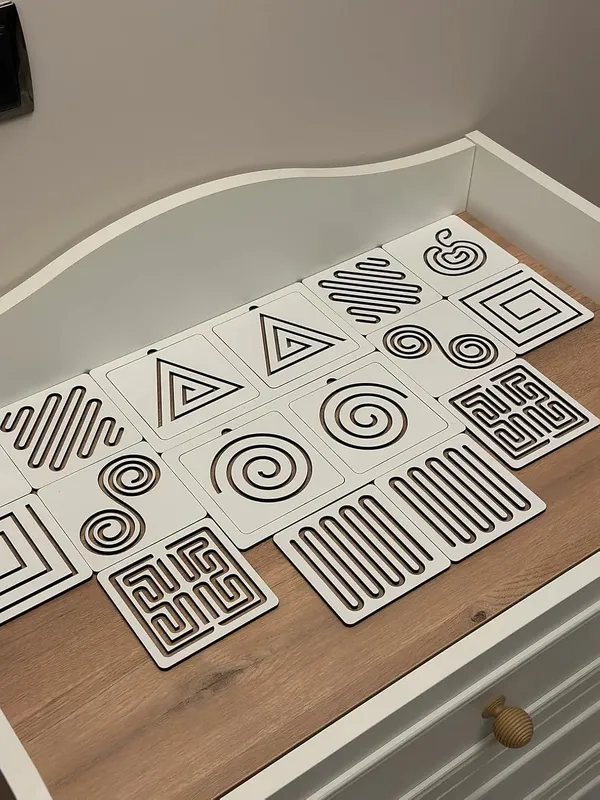 Beige_Montessori_Wooden_Tracing_Board_School