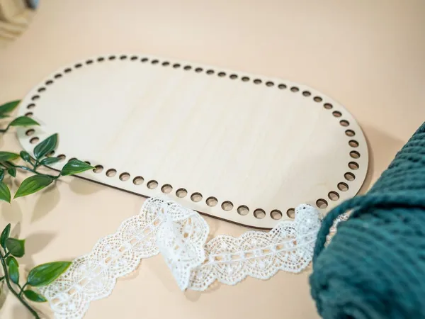 Beige_Wooden_Crochet_Basket_Base_Diy_And_Craft