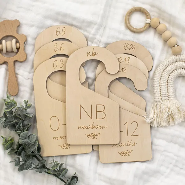 Beige_Wooden_Baby_Closet_Dividers_Baby