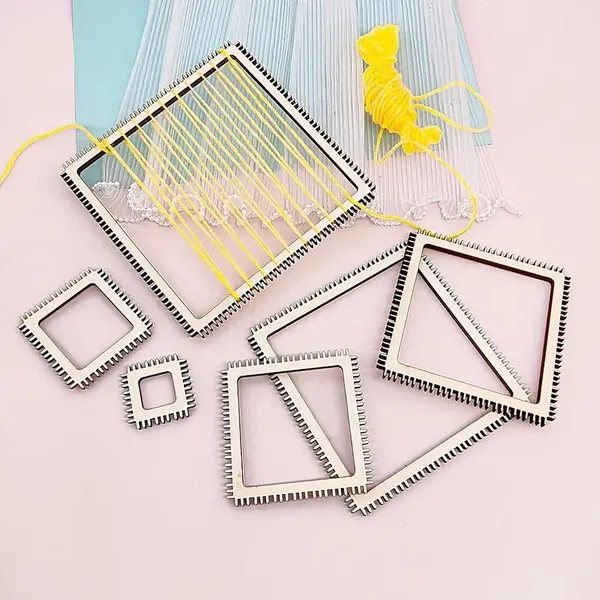 Beige_Wooden_Square_Weaving_Loom_Yarn_Loom_Diy_Kit_Diy_And_Craft