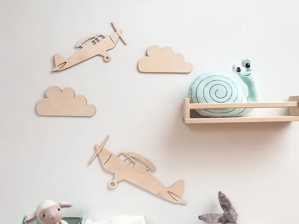 Beige_Americn_Elm_Airplane_Decor_Nursery_Baby
