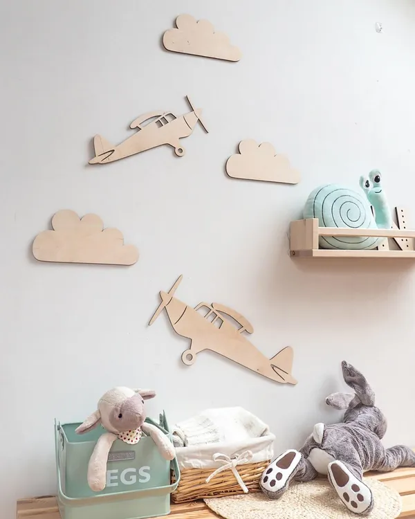 Beige_Americn_Elm_Airplane_Decor_Nursery_Baby