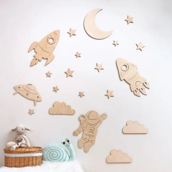 Beige_Space_Wall_Decor_Kids