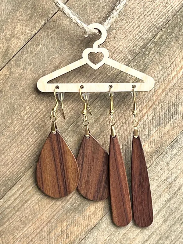 Beige_Heart_Earring_Display_Hangers_Wooden_Mdf_Stands_With_Without_Clothes_Rack_General