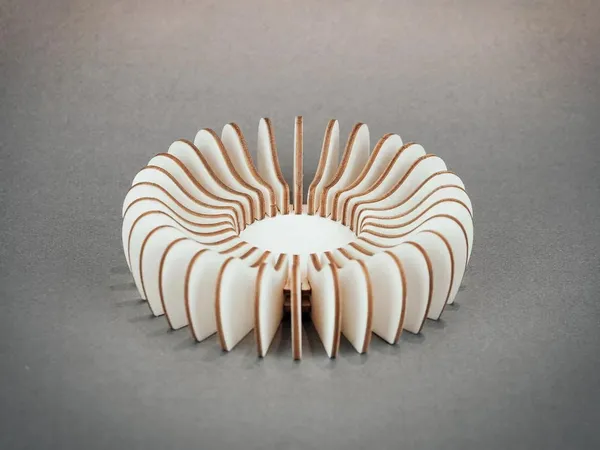 Beige_Wooden_Tea_Light_Candle_Holder_Home_Decor