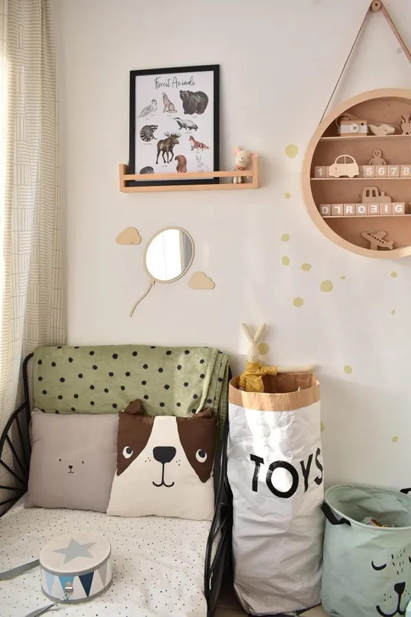 Mirror_Mirror_Balloon_Clouds_Unbreakable_Kids_Room_Decor_Shatterproof_Acrylic_Pine_Mdf_Kids