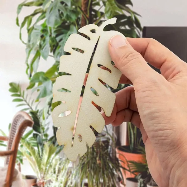 Beige_Wooden_Monstera_Leaves_Laser_Cutout_Diy_Craft_Party_Decoration_Art_Embellishment_Room_Decoration_Diy_And_Craft