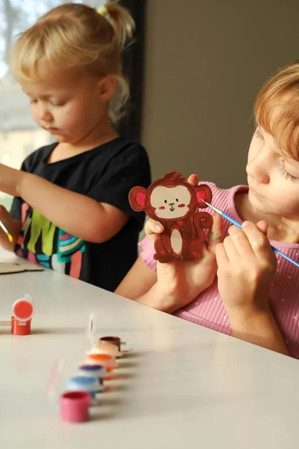 Beige_Diy_Wooden_Animals_Painting_Kit_Kids