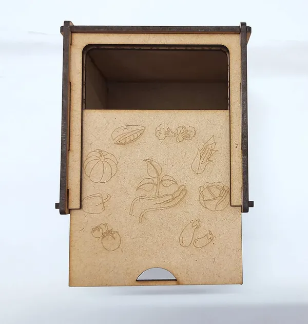 Beige_Antique_Style_Wood_Storage_Box_Home_Decor