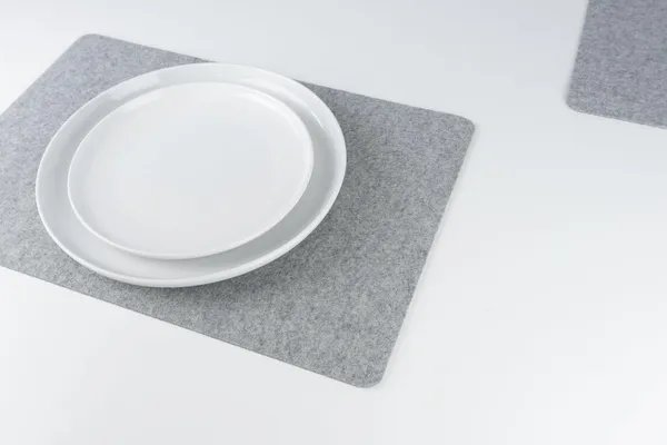 Grey_Felt_Placemats_Set_Of_6_Rectangle_Heat_Resistant_Table_Mats
