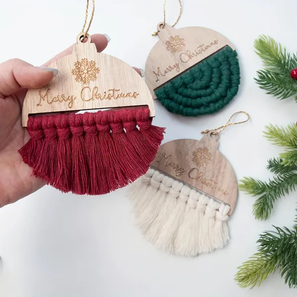 Beige_Macrame_Christmas_Wooden_Ornaments_Carved_Wooden_Chips_General