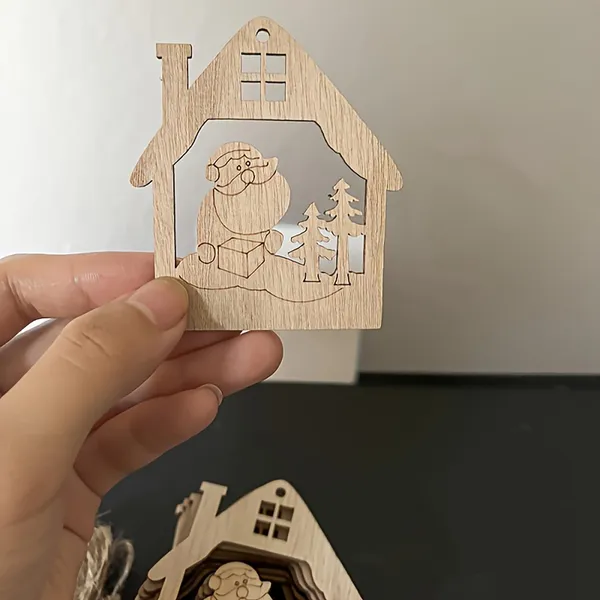 Beige_Christmas_Wooden_Ornaments_Santa_Claus_House_Design_General