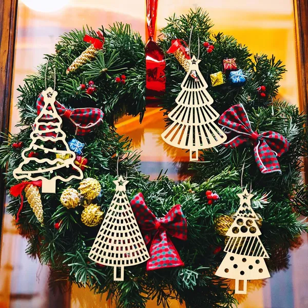 Beige_Wood_Unfinished_Christmas_Tree_Crafts_Wooden_Christmas_Tree_Cutouts_Ornaments_Diy_Wooden_Crafts_Tree_Shape_Diy_And_Craft
