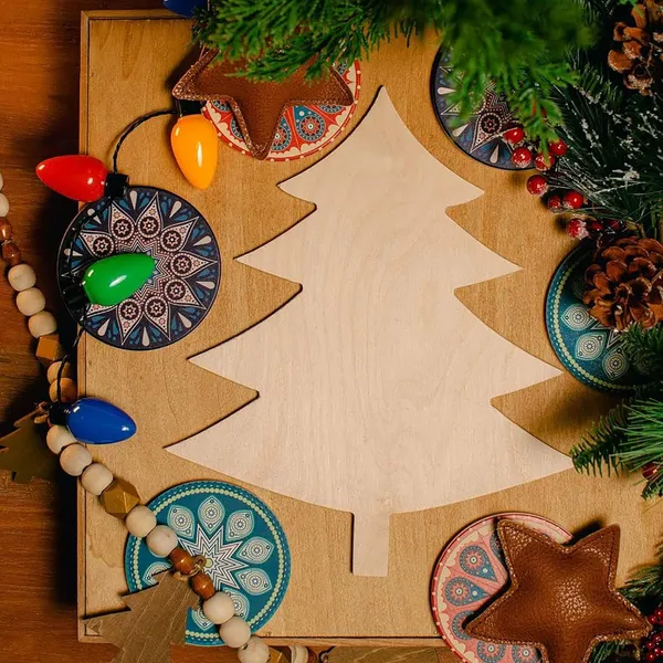 Beige_Wooden_Christmas_Tree_Cutouts_Diy_And_Craft