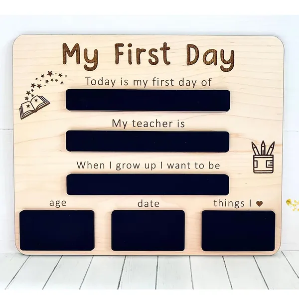Beige_First_Day_Of_School_Photo_Board_Kids