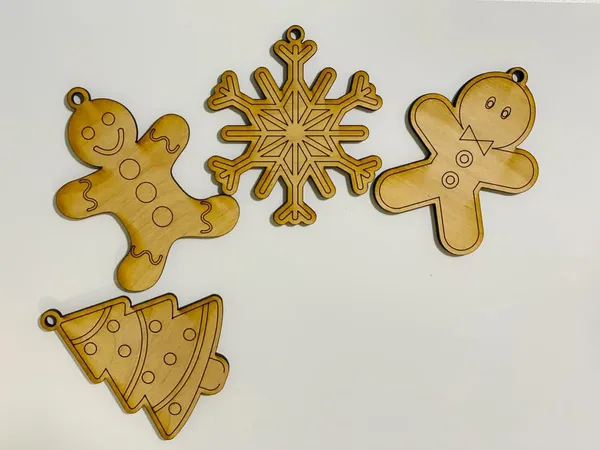 Beige_Wooden_Christmas_Hanging_Ornaments_Diy_And_Craft