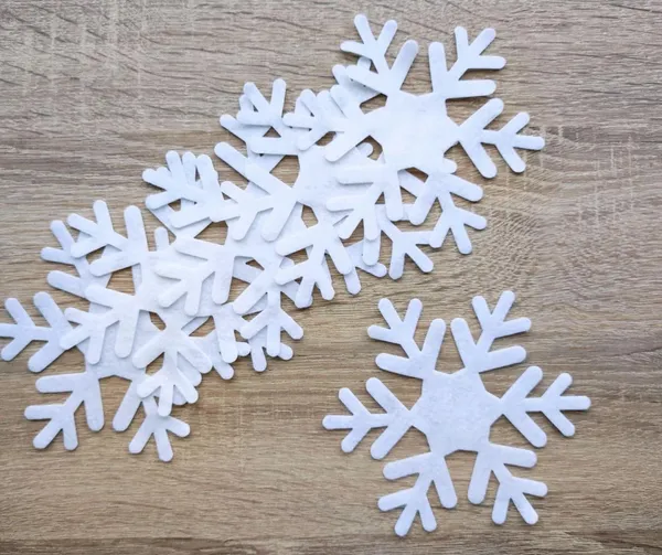 White_White_Felt_Snowflakes_Soft_Felt_Cutouts_Diy_And_Craft